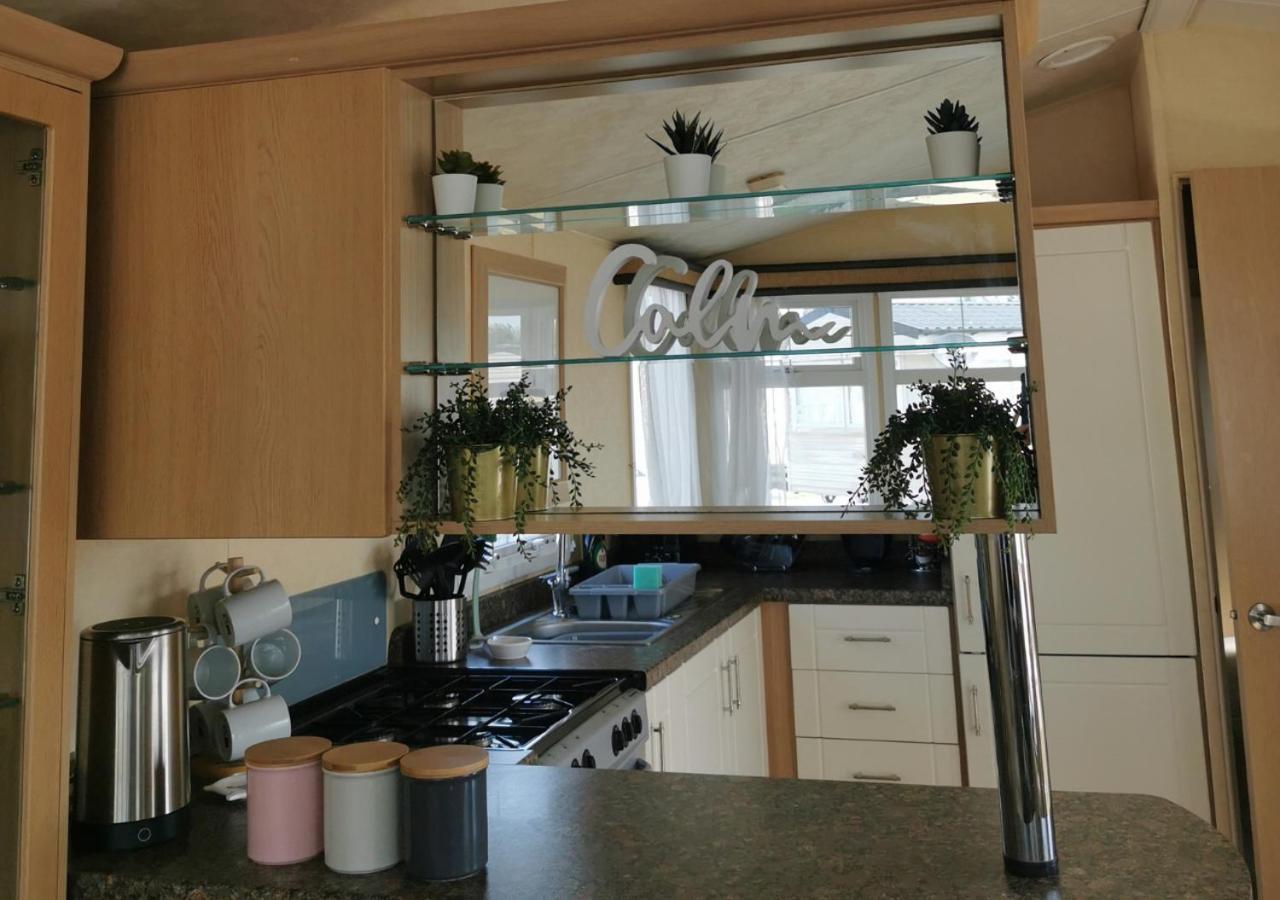 Tranquil 6 Berth Luxury Holiday Home 奇切斯特 外观 照片